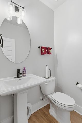 558 Snap Dragon Lane, Hendersonville, TN 37075
