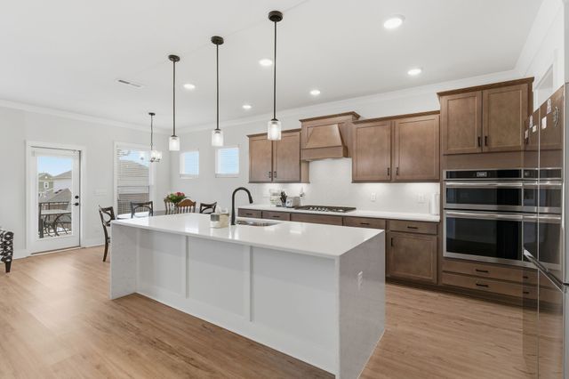 558 Snap Dragon Lane, Hendersonville, TN 37075