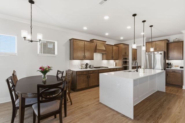 558 Snap Dragon Lane, Hendersonville, TN 37075