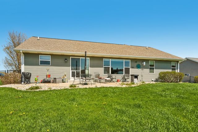 347 Homestead Drive, Twin Lakes, WI 53181