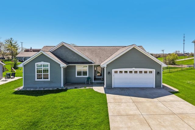 347 Homestead Drive, Twin Lakes, WI 53181