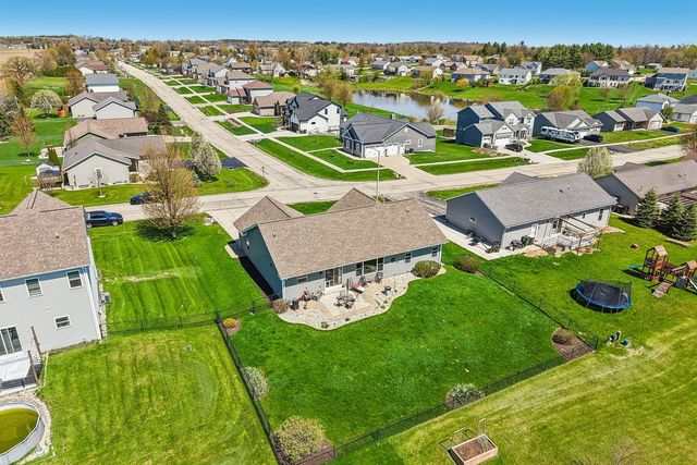 347 Homestead Drive, Twin Lakes, WI 53181