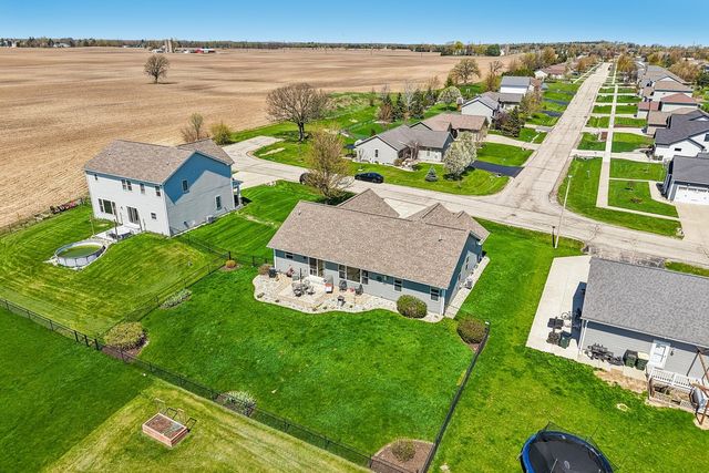 347 Homestead Drive, Twin Lakes, WI 53181