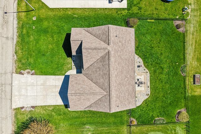 347 Homestead Drive, Twin Lakes, WI 53181