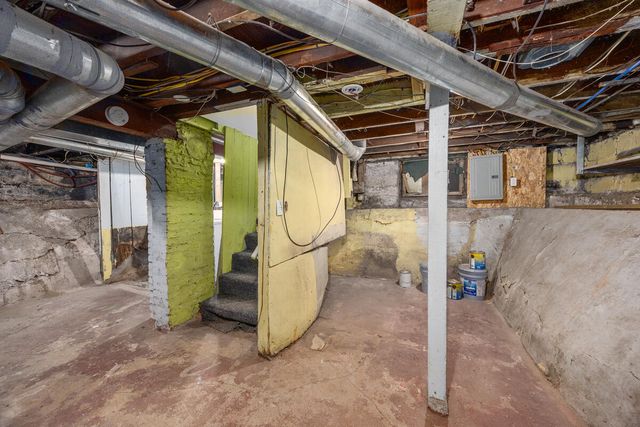 1021 Sherman Street, Grand Rapids, MI 49506