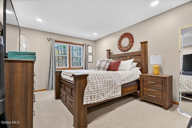 50 Deer Run Drive, Milton, NY 12020