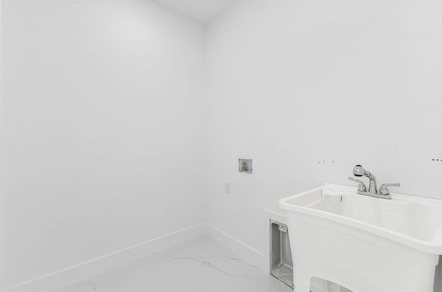 4202 NW 33rd Street, Cape Coral, FL 33993