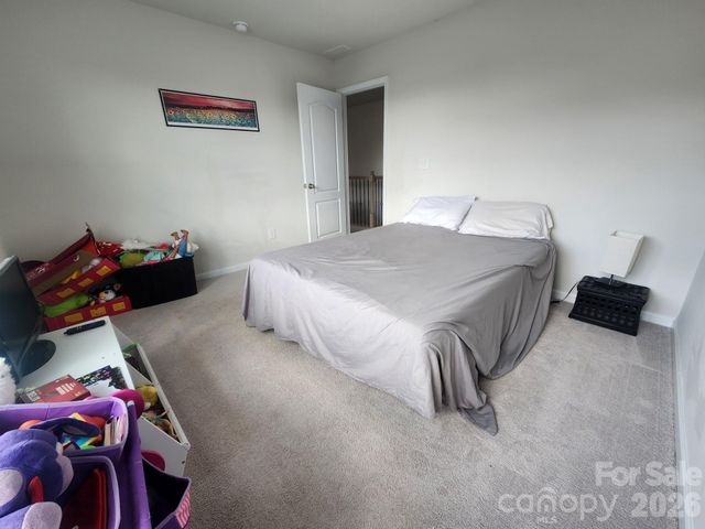 16819 Cozy Cove Road, Charlotte, NC 28278