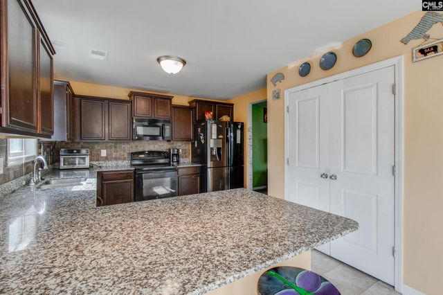 649 Deertrack Run, Lexington, SC 29073