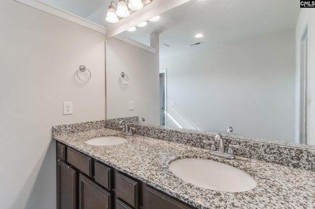 649 Deertrack Run, Lexington, SC 29073