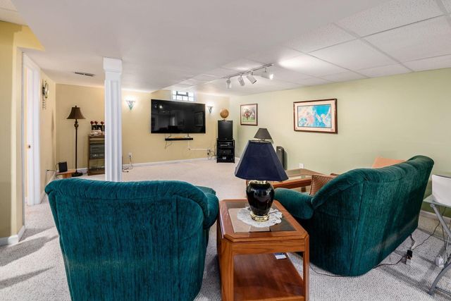114 Highmeadow Drive, Columbus, OH 43230