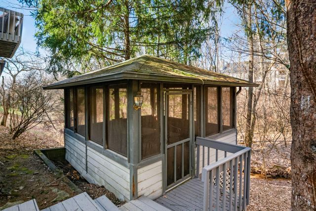 114 Highmeadow Drive, Columbus, OH 43230