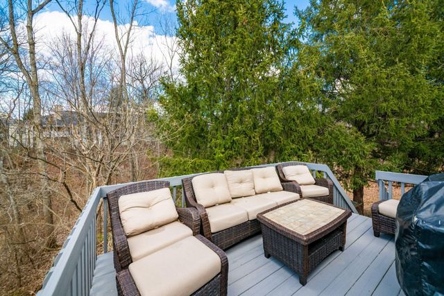 114 Highmeadow Drive, Columbus, OH 43230