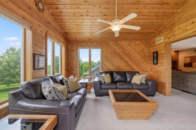 3576 Timber Lane, Cross Plains, WI 53528