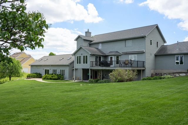 3576 Timber Lane, Cross Plains, WI 53528