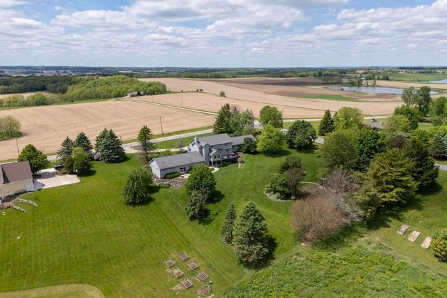 3576 Timber Lane, Cross Plains, WI 53528