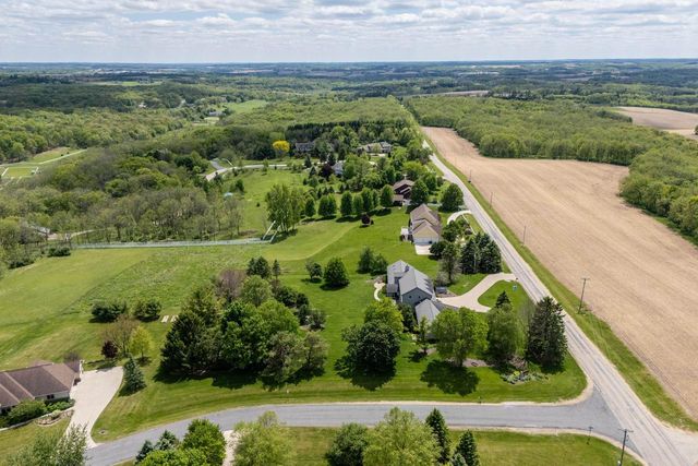 3576 Timber Lane, Cross Plains, WI 53528