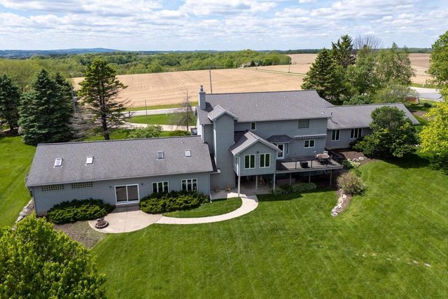 3576 Timber Lane, Cross Plains, WI 53528