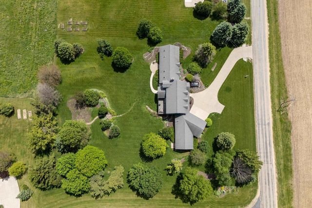3576 Timber Lane, Cross Plains, WI 53528