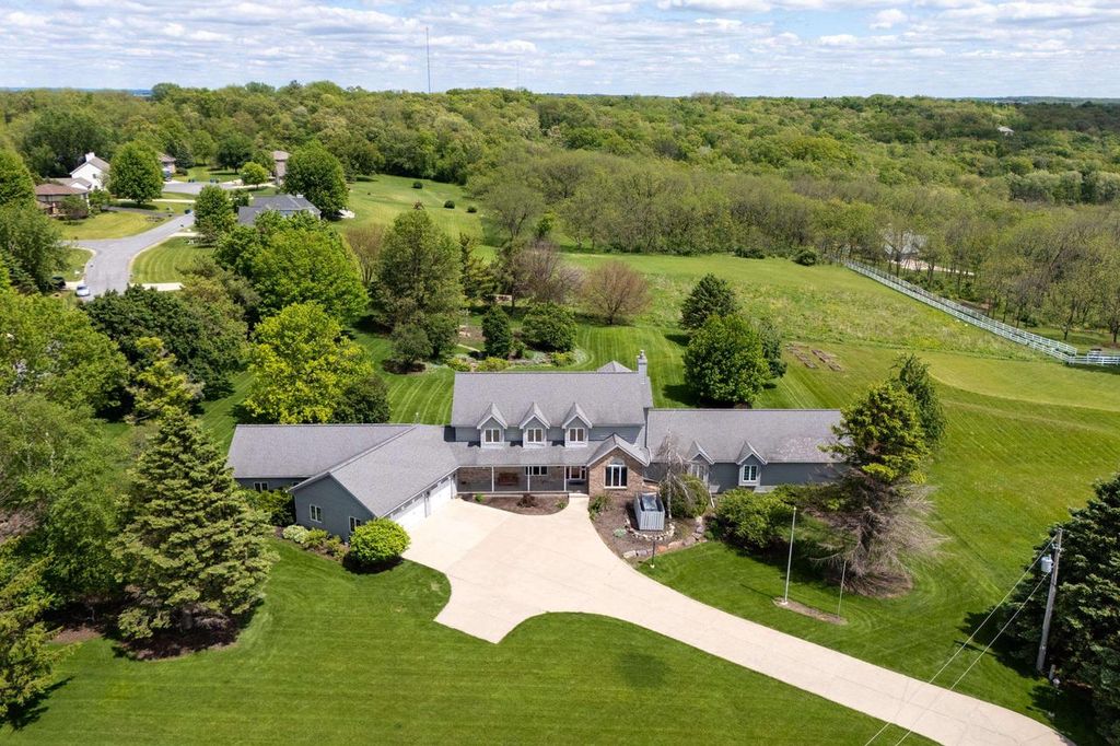 3576 Timber Lane, Cross Plains, WI 53528
