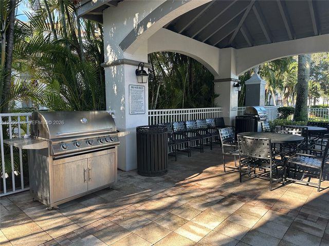 11018 Legacy Dr 101, Palm Beach Gardens, FL 33410
