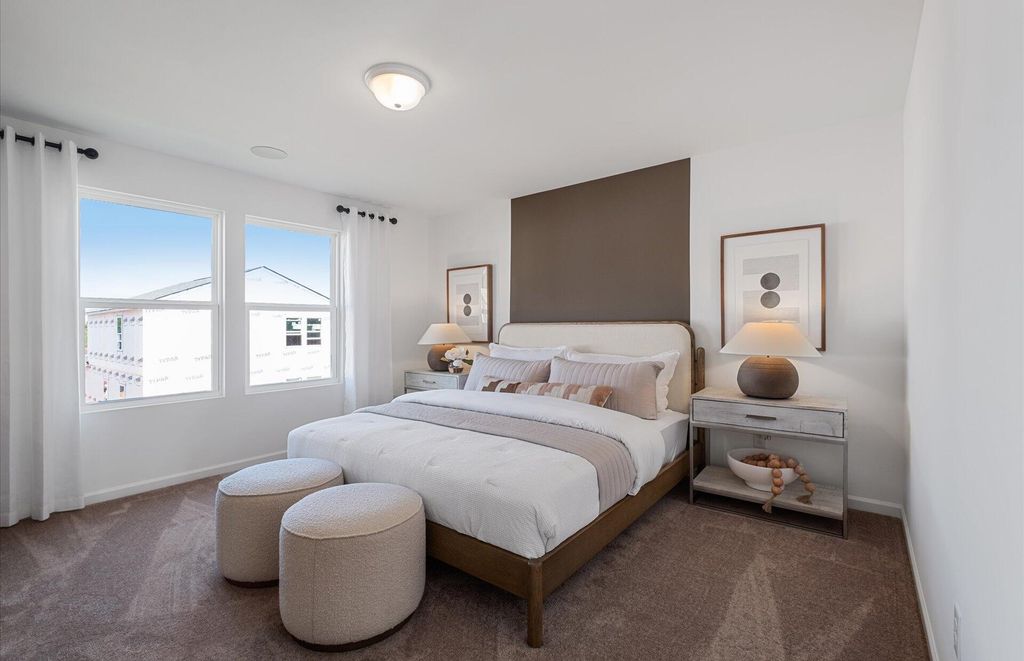 Image 7 of property listing at 883 Meadowbrook Lane, Summerville, SC 29486