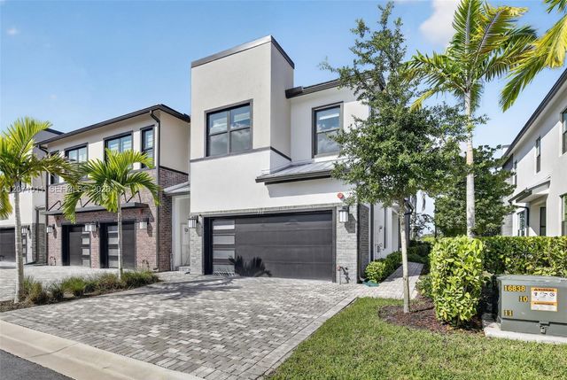 771 NW 84th Terrace, Plantation, FL 33324