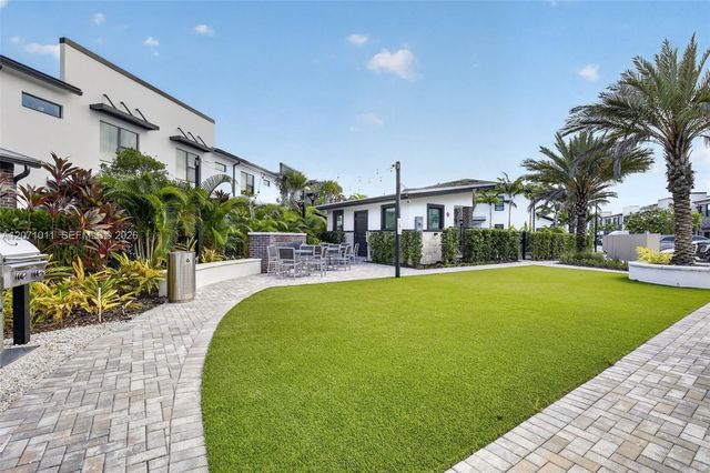 771 NW 84th Terrace, Plantation, FL 33324