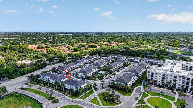 771 NW 84th Terrace, Plantation, FL 33324