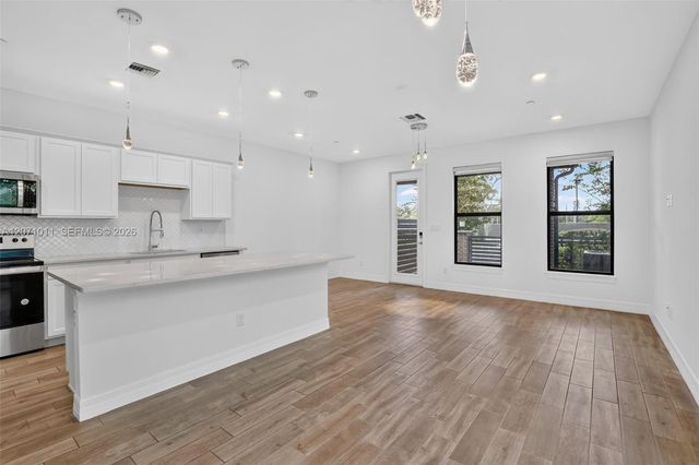 771 NW 84th Terrace, Plantation, FL 33324