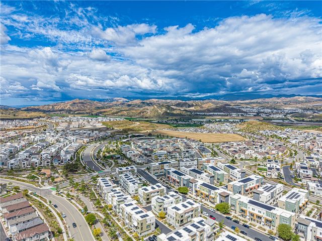 27154 Valley Oak Place, Valencia, CA 91381