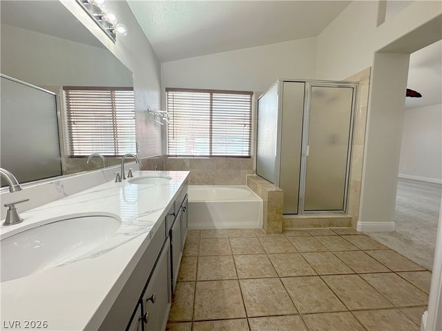 7604 Cruz Bay Court, Las Vegas, NV 89128