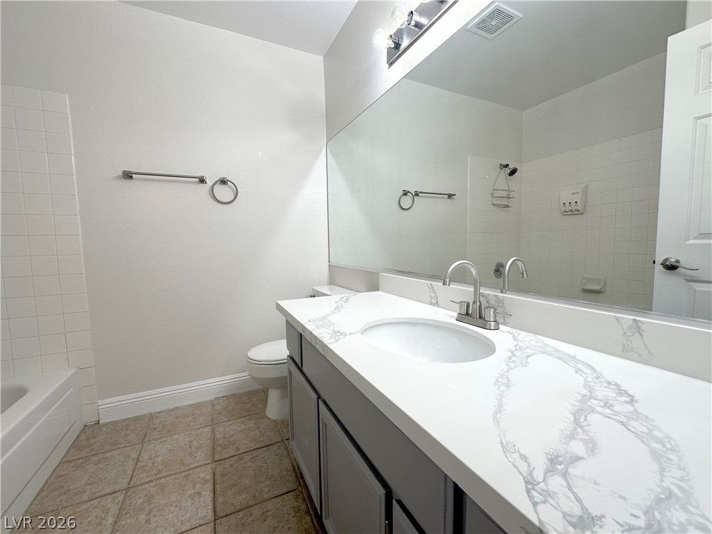 Image 26 of property listing at 7604 Cruz Bay Court, Las Vegas, NV 89128