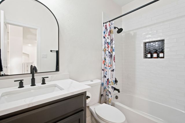 1200 Grant Avenue, Lantana, TX 76226