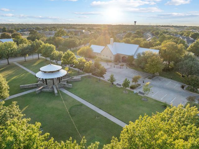 1200 Grant Avenue, Lantana, TX 76226