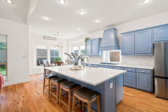 1200 Grant Avenue, Lantana, TX 76226
