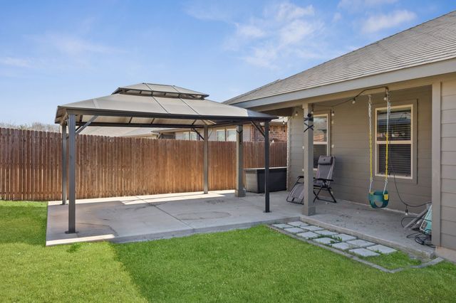 1148 Loomis Trail, Justin, TX 76247