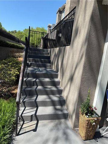 17 Saint Claire Lane NE, Atlanta, GA 30324