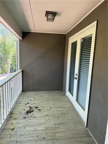 17 Saint Claire Lane NE, Atlanta, GA 30324