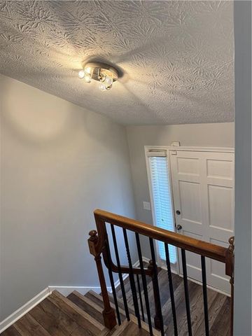 17 Saint Claire Lane NE, Atlanta, GA 30324