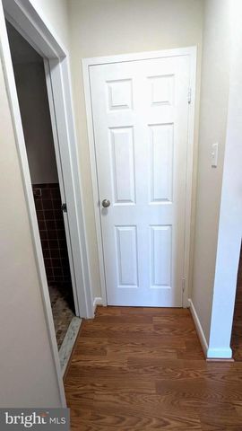 10320 WESTLAKE DR #E301, Bethesda, MD 20817