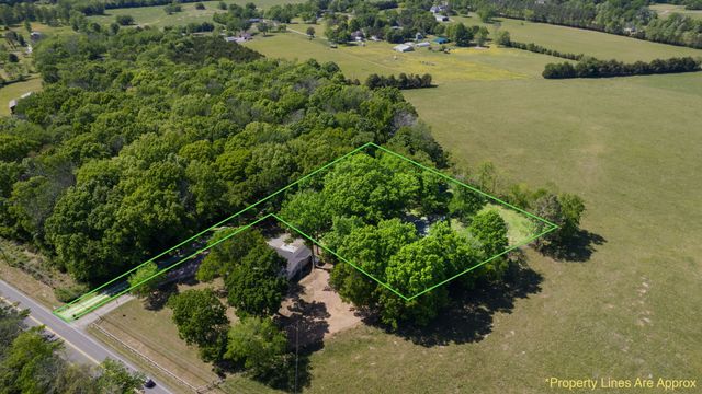 7195 Carthage Hwy, Lebanon, TN 37087