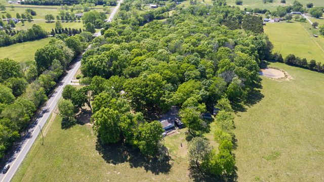 7195 Carthage Hwy, Lebanon, TN 37087