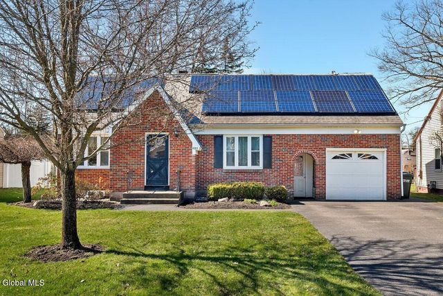 1022 Day Road, Rotterdam, NY 12303