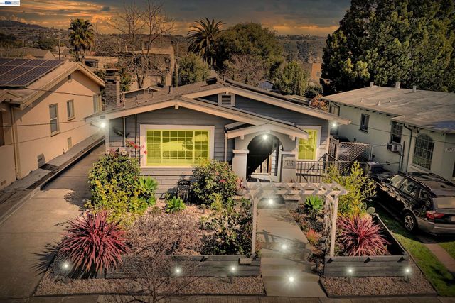 5706 Brookdale Ave, Oakland, CA 94605