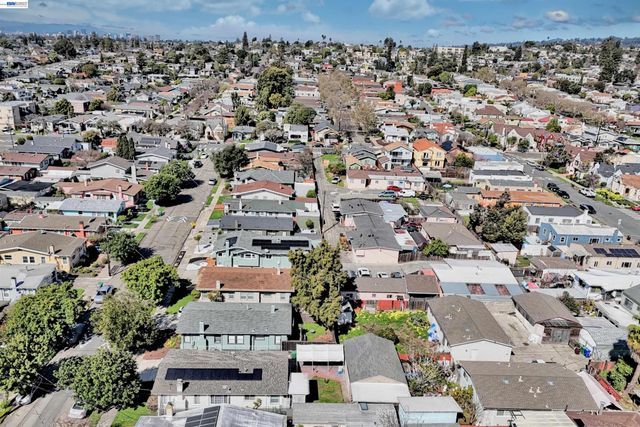 5706 Brookdale Ave, Oakland, CA 94605