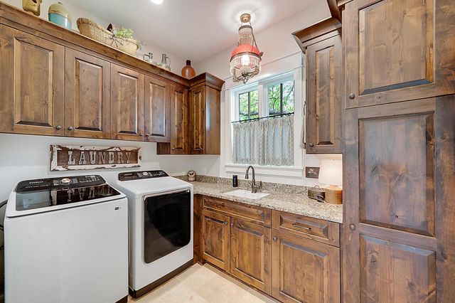 5641 Meadow Lane, Elko New Market, MN 55020