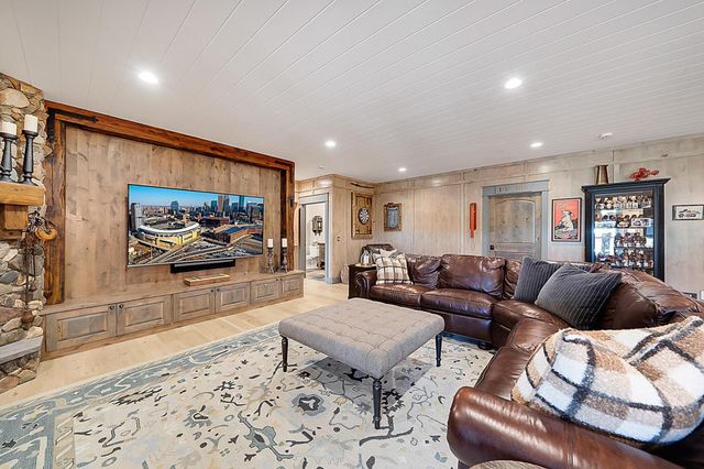 5641 Meadow Lane, Elko New Market, MN 55020