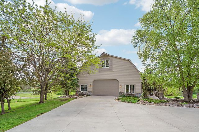 5641 Meadow Lane, Elko New Market, MN 55020