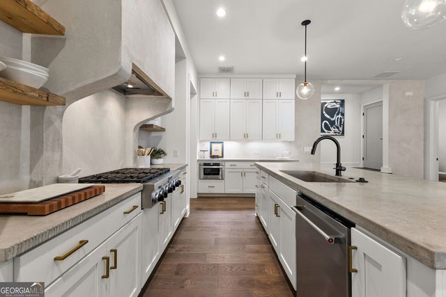 110 3rd Street, Fayetteville, GA 30214